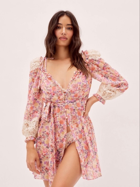 For Love And Lemons Dresses & Skirts - For Love & Lemons Floral Lace Trim Mini Robe/dress Size M Cottagecore Romantic